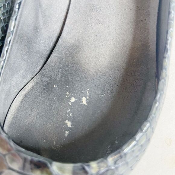 y2k Stuart Weitzman Grey Python Snakeprint Leather Pointed Toe Heels Size 8.5 - Picture 9 of 11